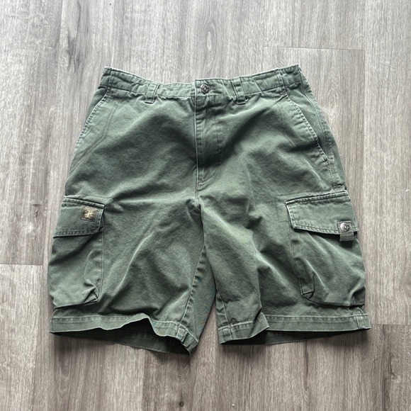 Izod Other - IZOD Mens Cargo Shorts Green Cotton Size 32 Utility Pockets Casual